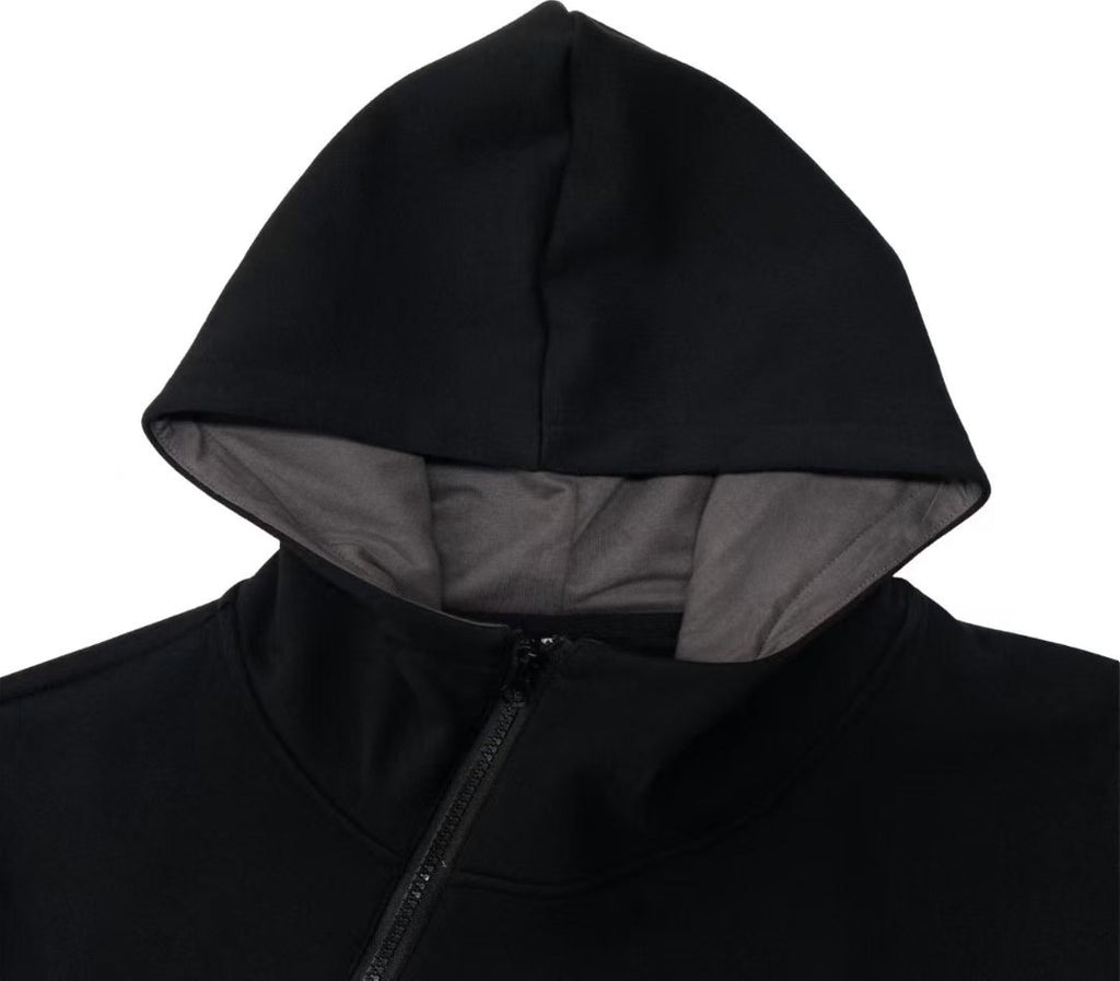 Custom-made autumn sweatshirt with irregular-shaped zipper lapel